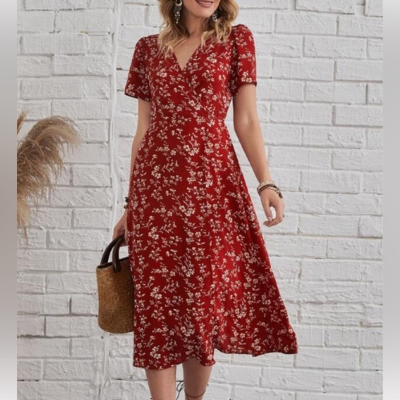SHEIN Dresses & Skirts - 🦘SHEIN | Red Floral Wrap Style Dress
